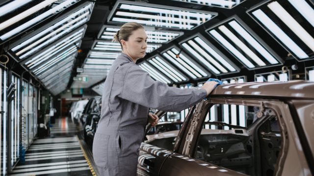 JLR Invests £500 Million Into Creating EV Factory Of The Future In Merseyside