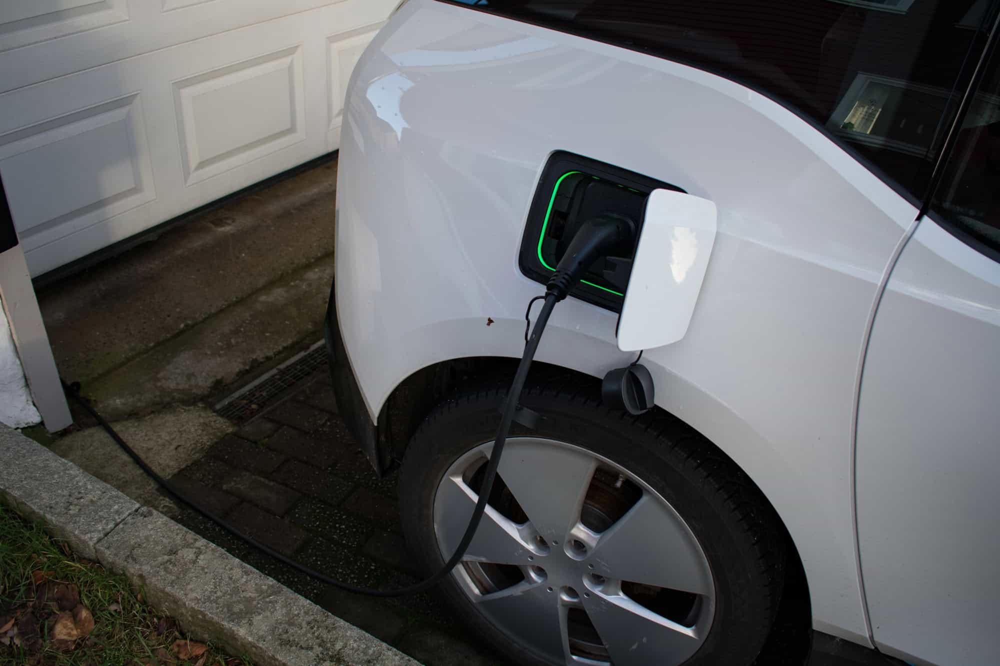 Millions of Electric Car Drivers Now Pay 77p a Unit for Public Charging, More Than Petrol - motoringchronicle
