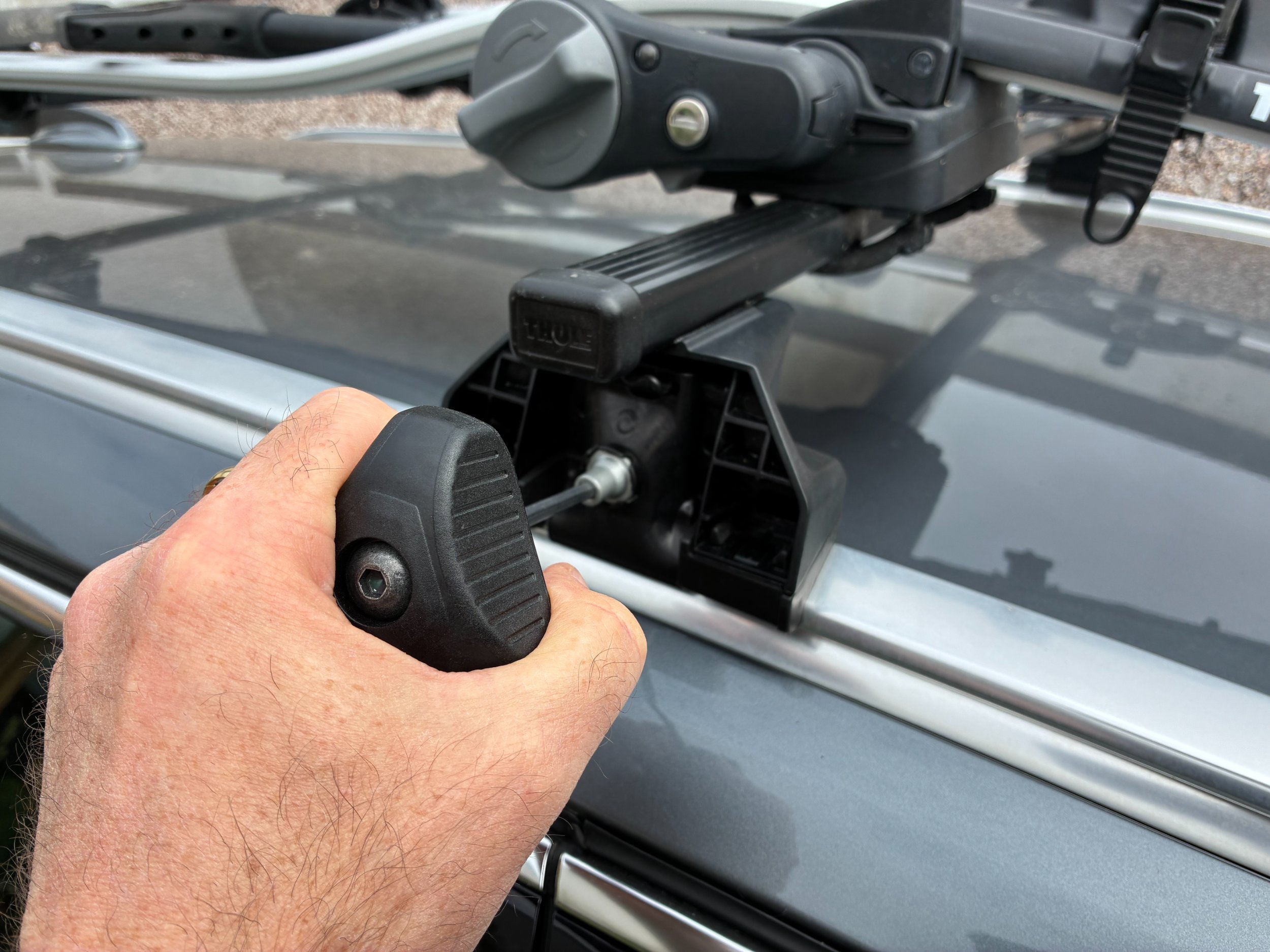 Roof Rack Fines Can Reach £2,500 as Holiday Drivers Ignore Safety Checks - motoringchronicle