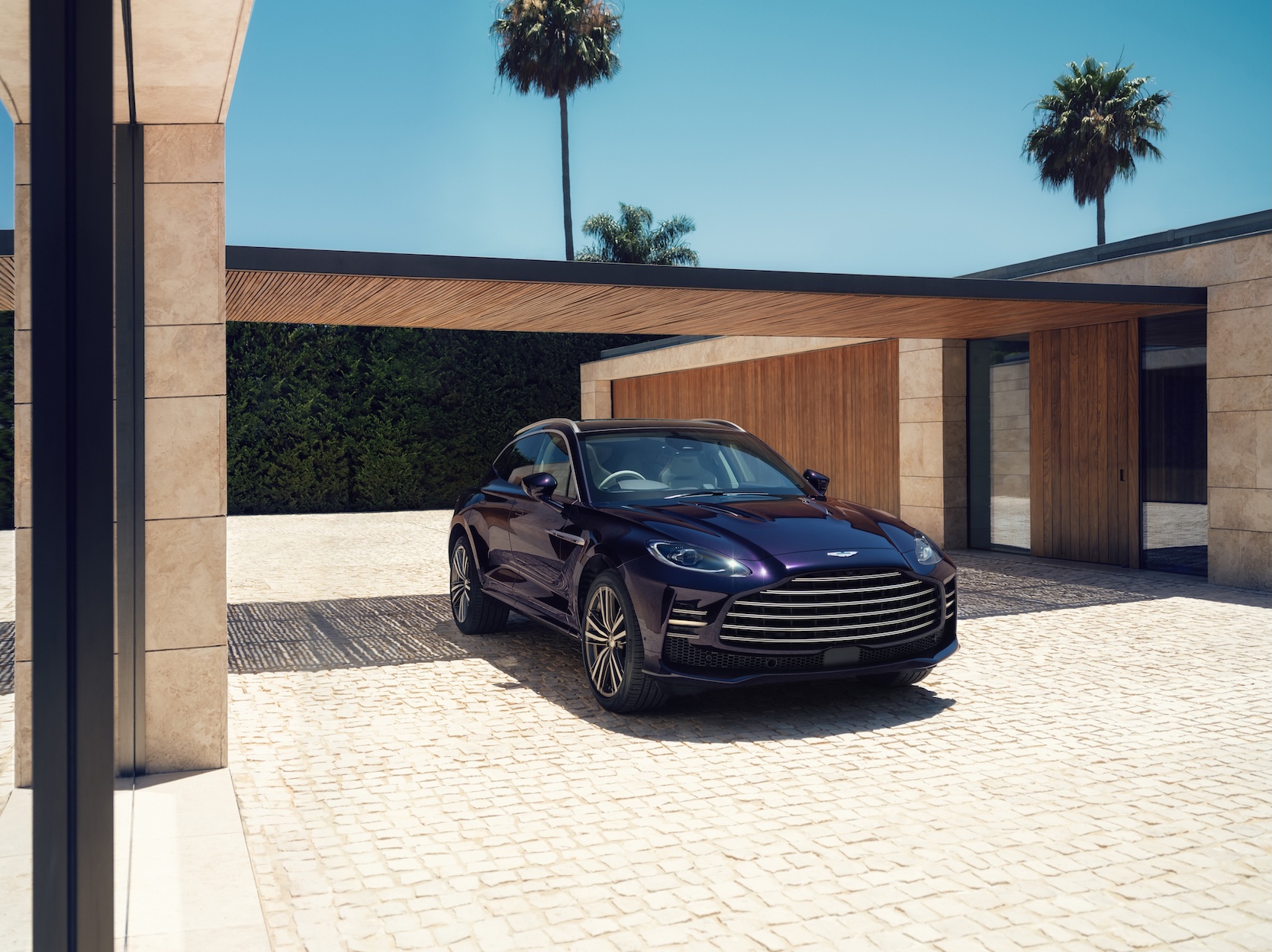 Aston Martin DBX GT: ultra refinement, effortless performance [Photo Gallery] - motoringchronicle