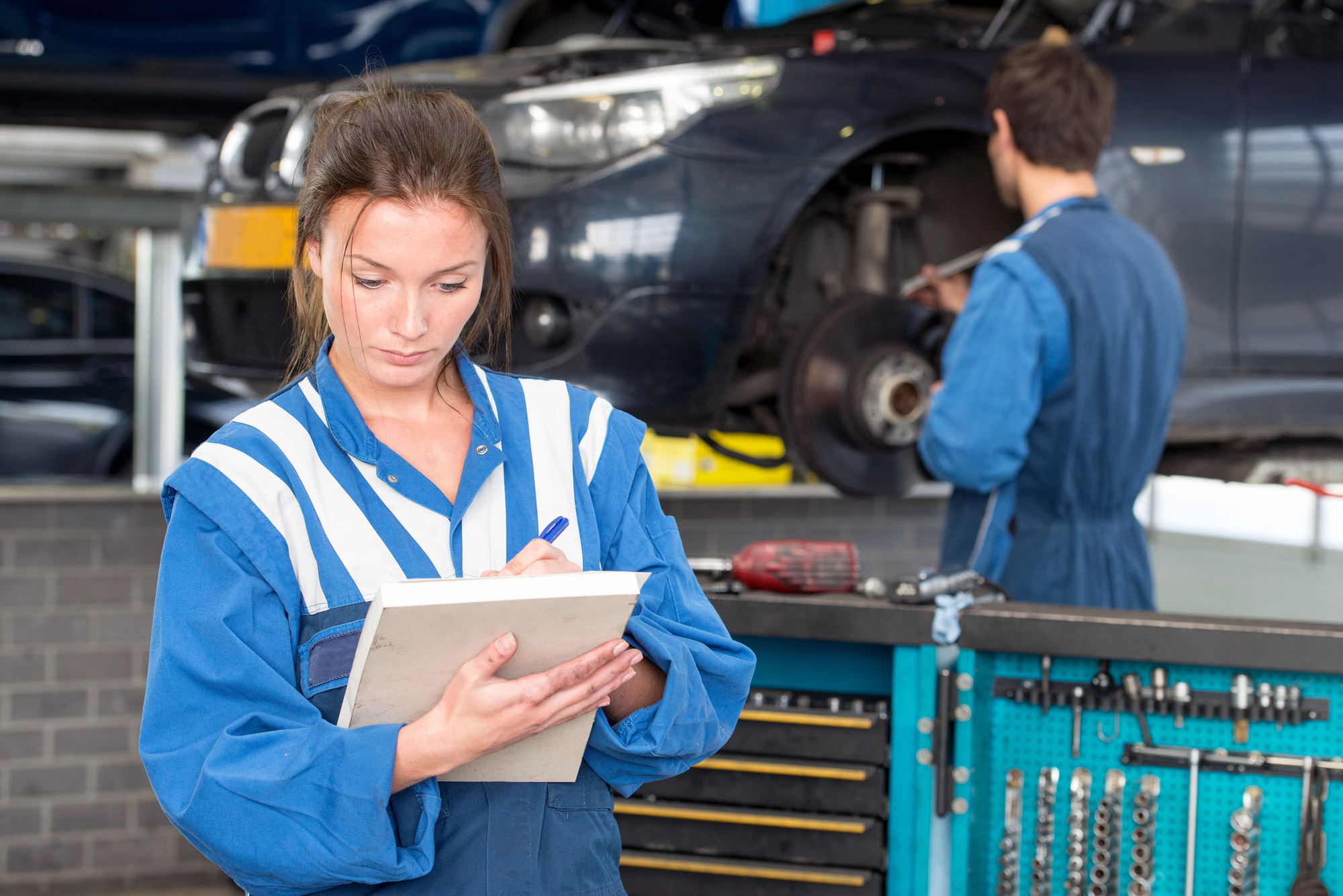 Does a Failed MOT Devalue a Car?
