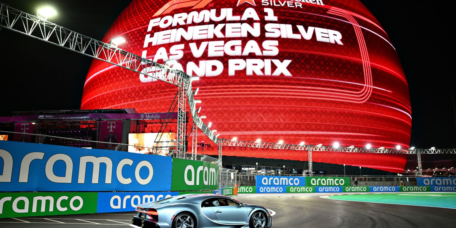 Las Vegas F1 Grand Prix: a once-in-a-lifetime experience for Bugatti customers (image courtesy Bugatti)