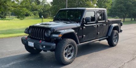Jeep Gladiator Owner Only Drives On Pavement, Still Can't Keep It Clean