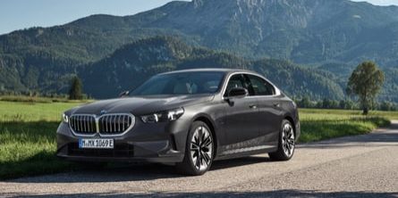 2023 BMW 530e, 550e PHEV Debut With Up To 489 HP, 62-Mile WLTP Range