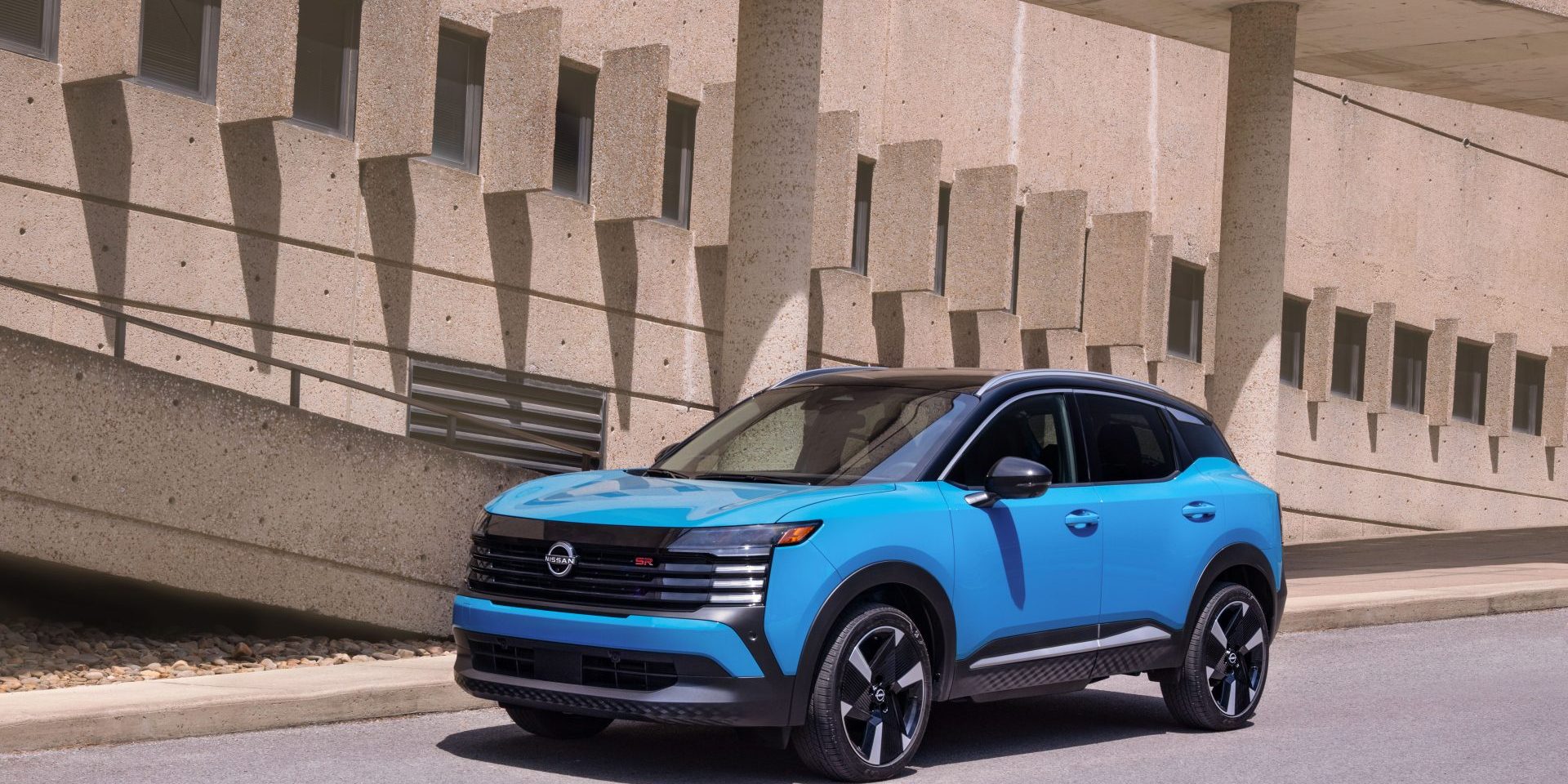 2024 Nissan Kicks_Blue-11