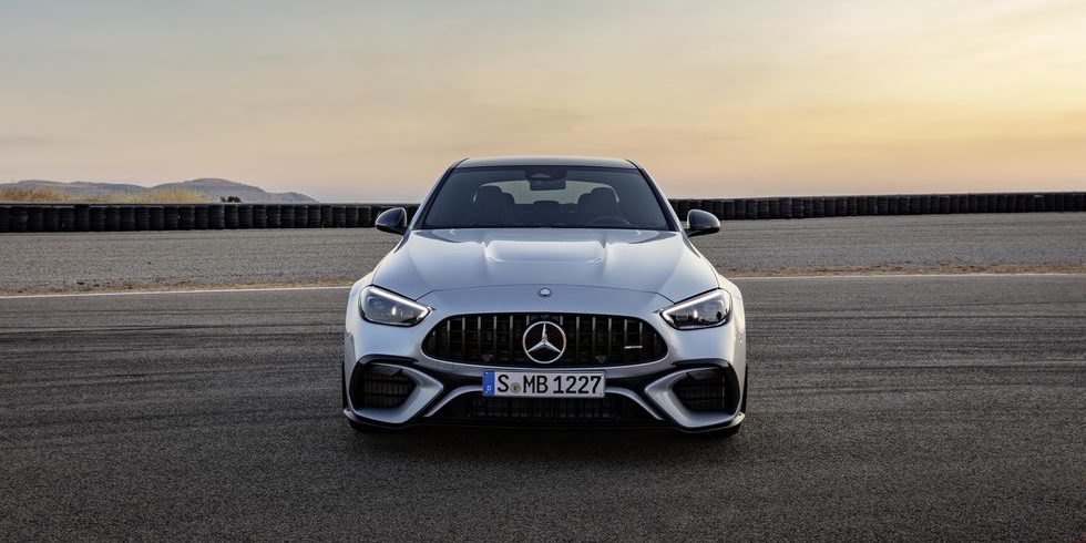 V-8 to Return to Mercedes-AMG C-Class and E-Class Models by 2026