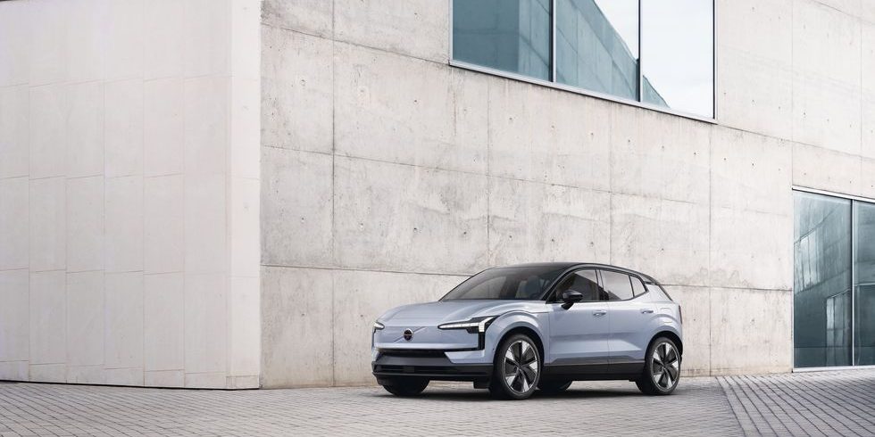 Volvo Adds Bite-Sized EX30 Crossover to EV Lineup