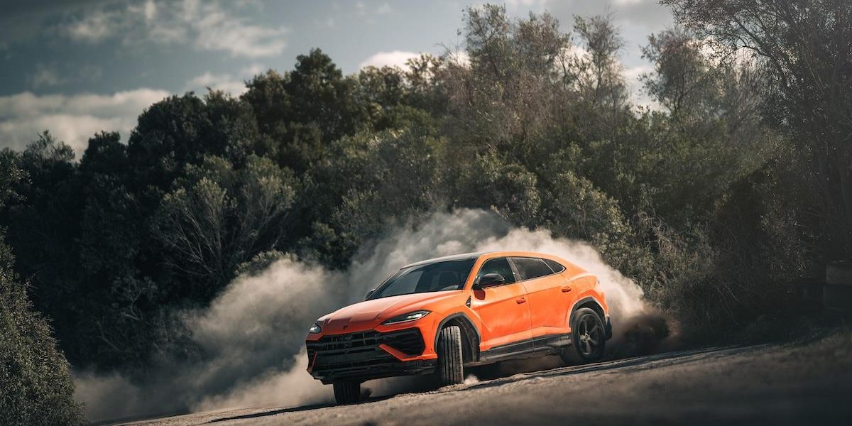 The Lamborghini Urus SE – the best of both worlds (image courtesy Lamborghini)