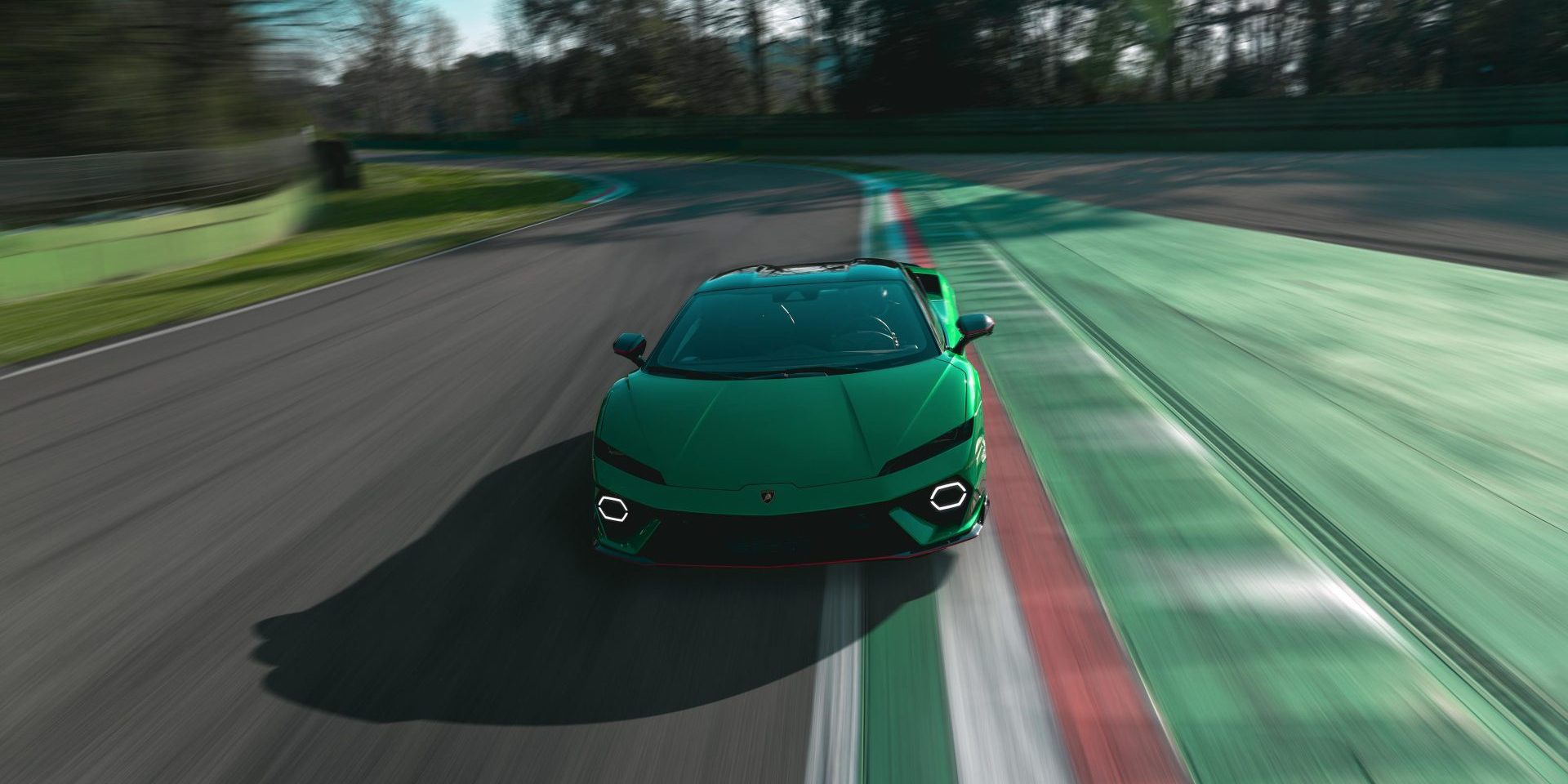 661148 Image courtesy Lamborghini