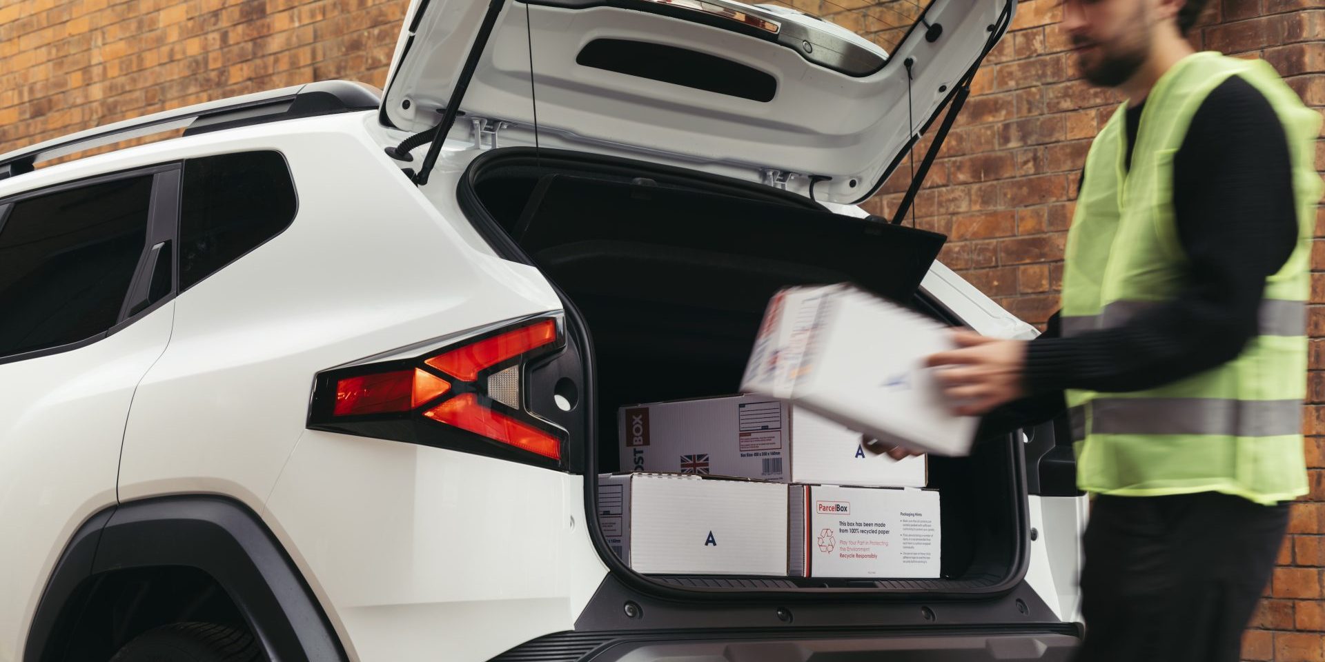 Dacia Duster Cargo Load Area (3)lead