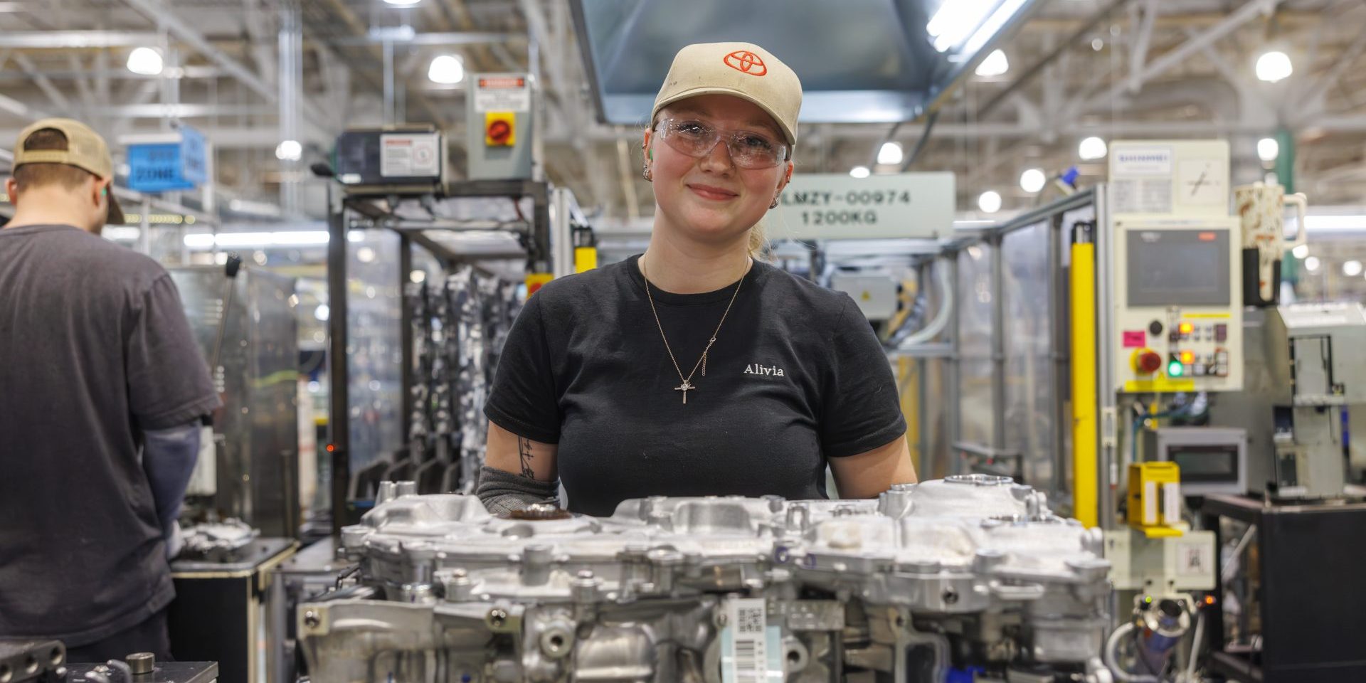 Hybrid-Investment-2025_Hero-Image