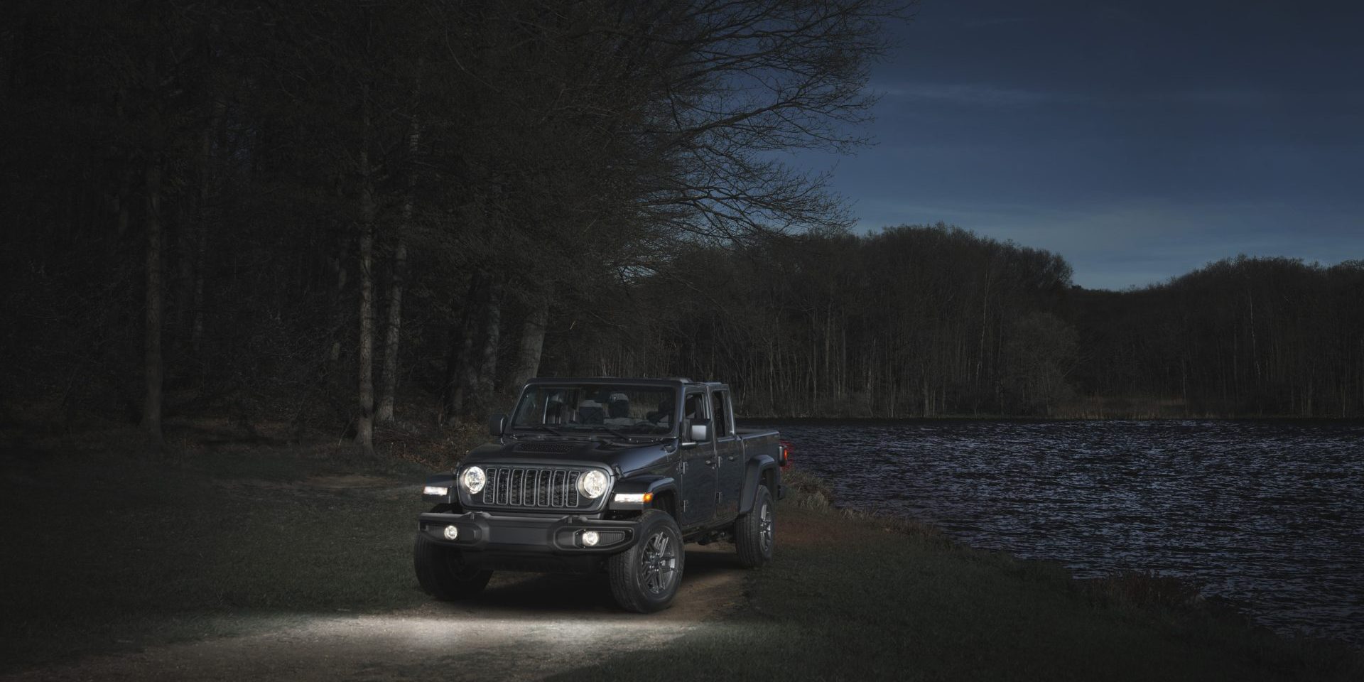 JP025_119GL Image courtesy Jeep