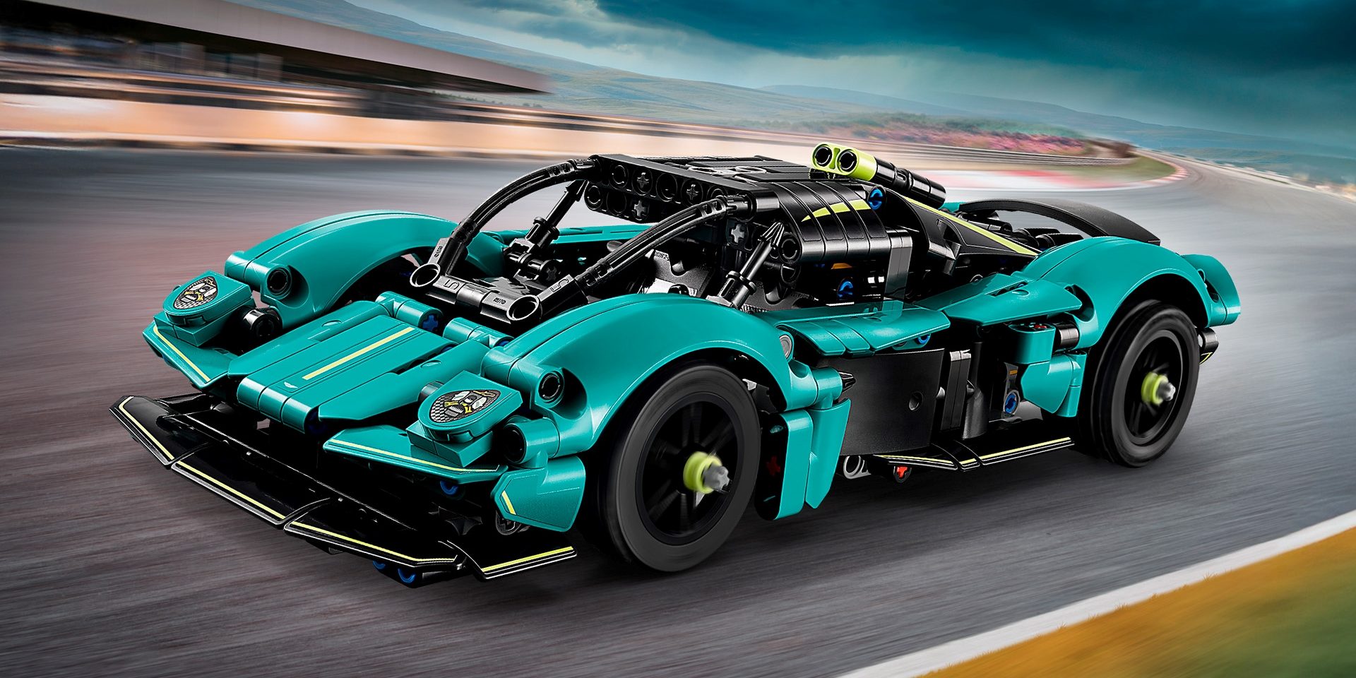 LEGO®Technic™AstonMartinValkyrie1 Image courtesy Aston Martin