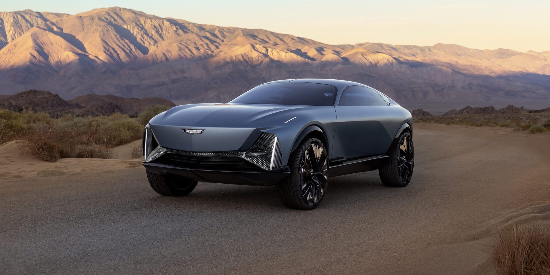Front ¾ view of the Cadillac Elevated Velocity concept in Vapor Blue with the desert in the background (image courtesy Cadillac)