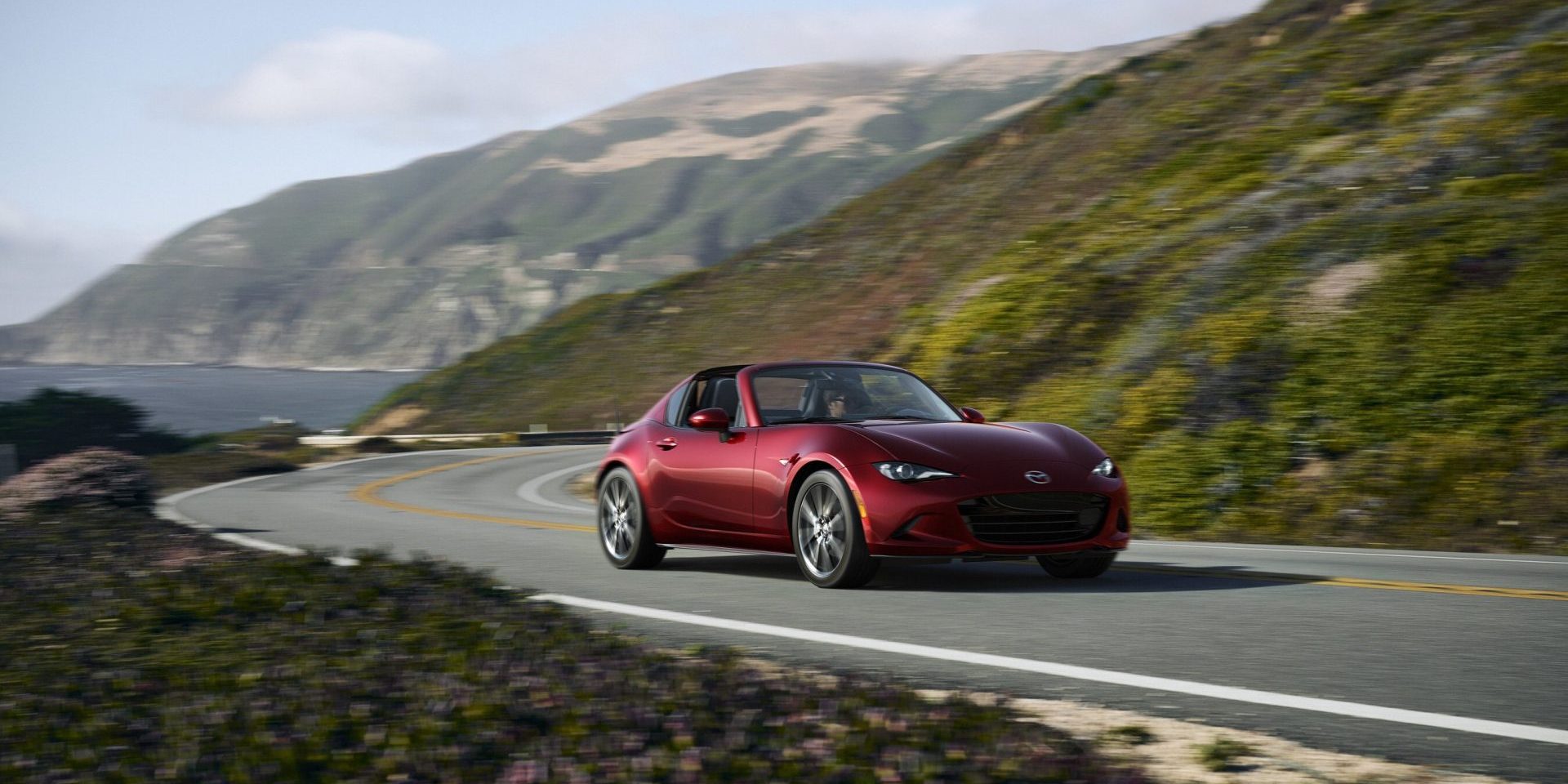 Mazda North American Operations (MNAO) today announces pricing for the 2026 Mazda MX-5 Miata.