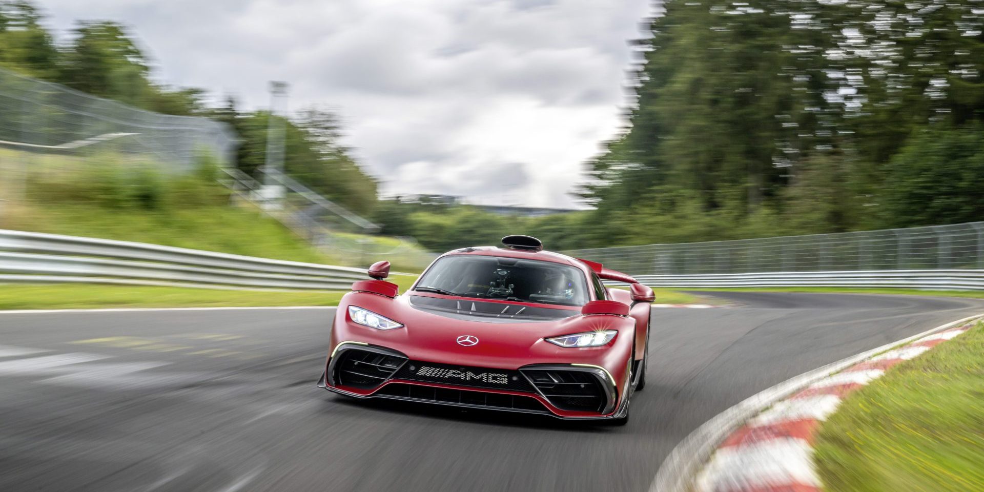 6:29.090 min: Mercedes-AMG ONE breaks its own lap record on the Nürburgring-Nordschleife