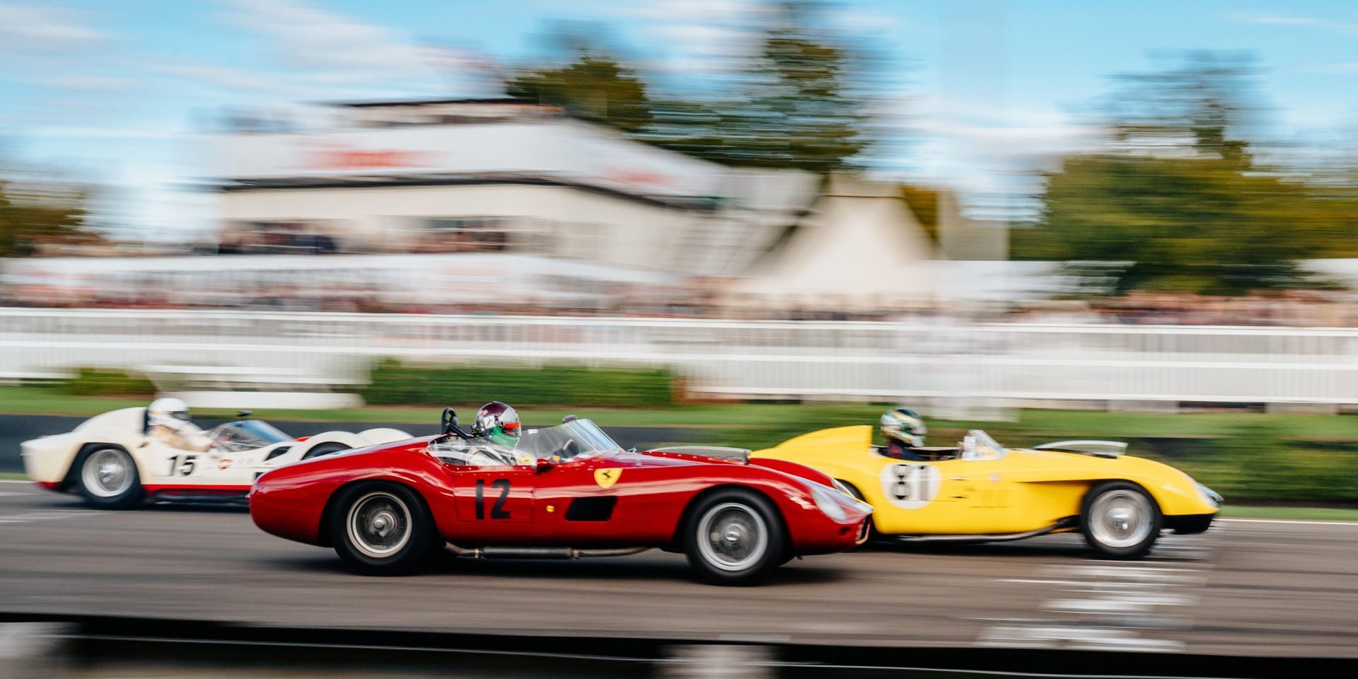 Racingactionatthe2022GoodwoodRevival.Ph.byJaysonFong.