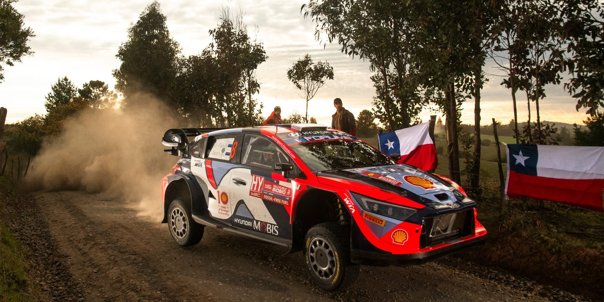 Ott Tänak (EST) Martin Järveoja (EST) Of team HYUNDAI SHELL MOBIS WORLD RALLY TEAM  are seen performing during the  World Rally Championship Chile in Conception, Chile on  27,September. 2024 // Jaanus Ree / Red Bull Content Pool // SI202409280056 // Usage for editorial use only //