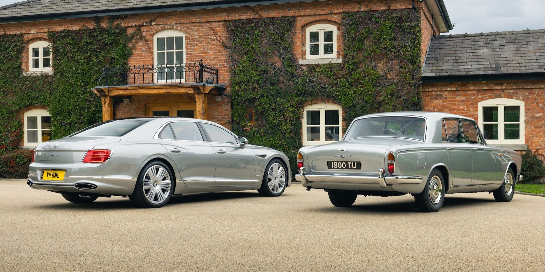 Sedan Anniversaries - T Series Twin - 3