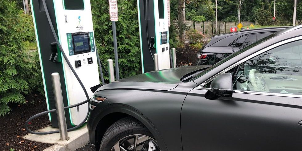 How to Live with an EV and Not Panic at Every Turn