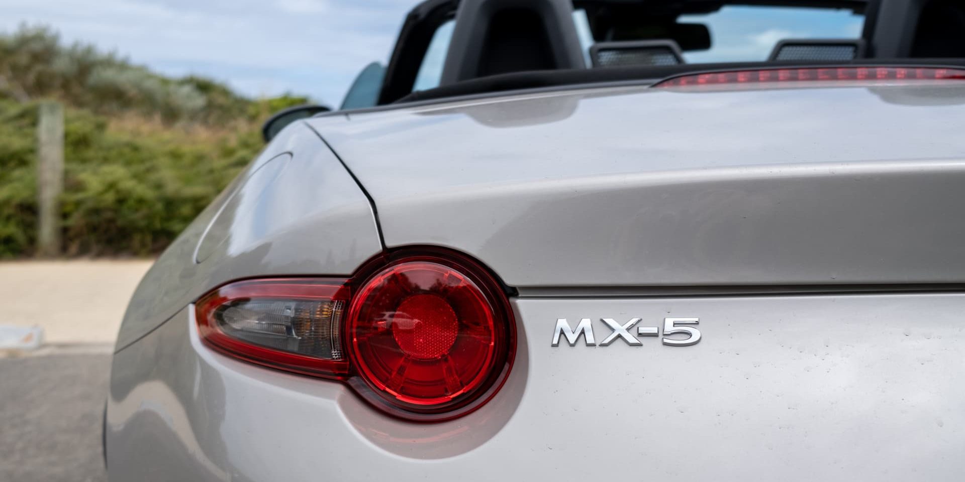 Mazda MX-5 set for minor facelift before new model arrives