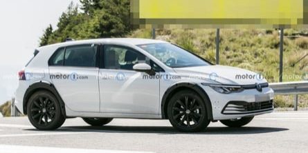 2025 VW T-Roc Early Mule Spied Testing In Southern Europe