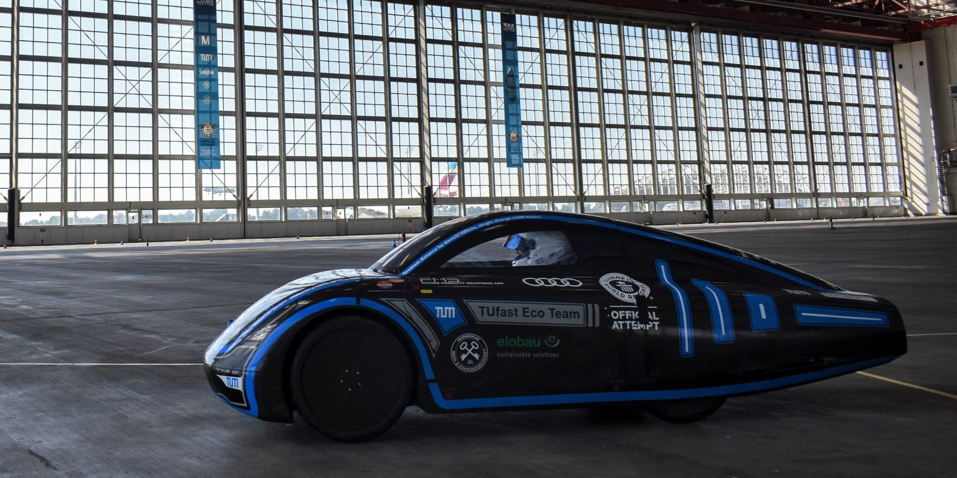 Electric car powered by tiny battery sets new driving range record